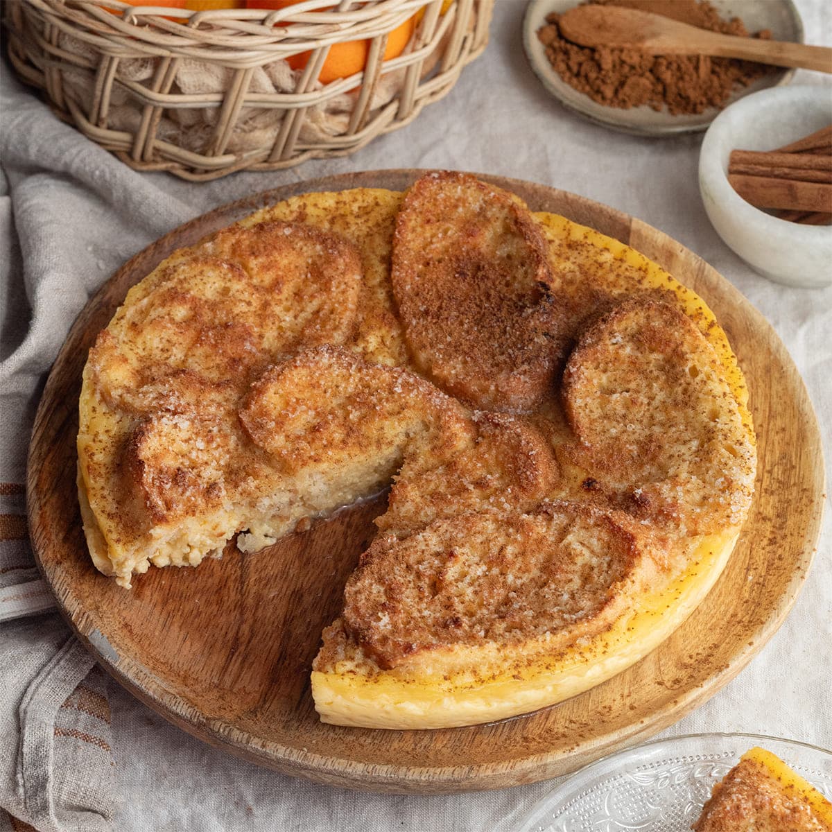Pastel de torrijas en Ollas GM