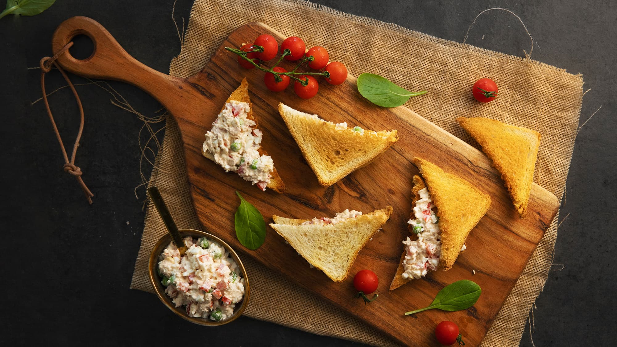 Sandwich de ensaladilla