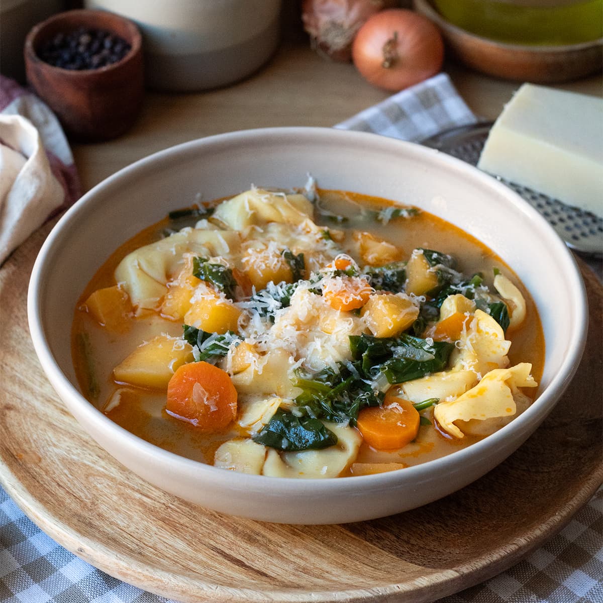 Sopa de tortellini en Mambo