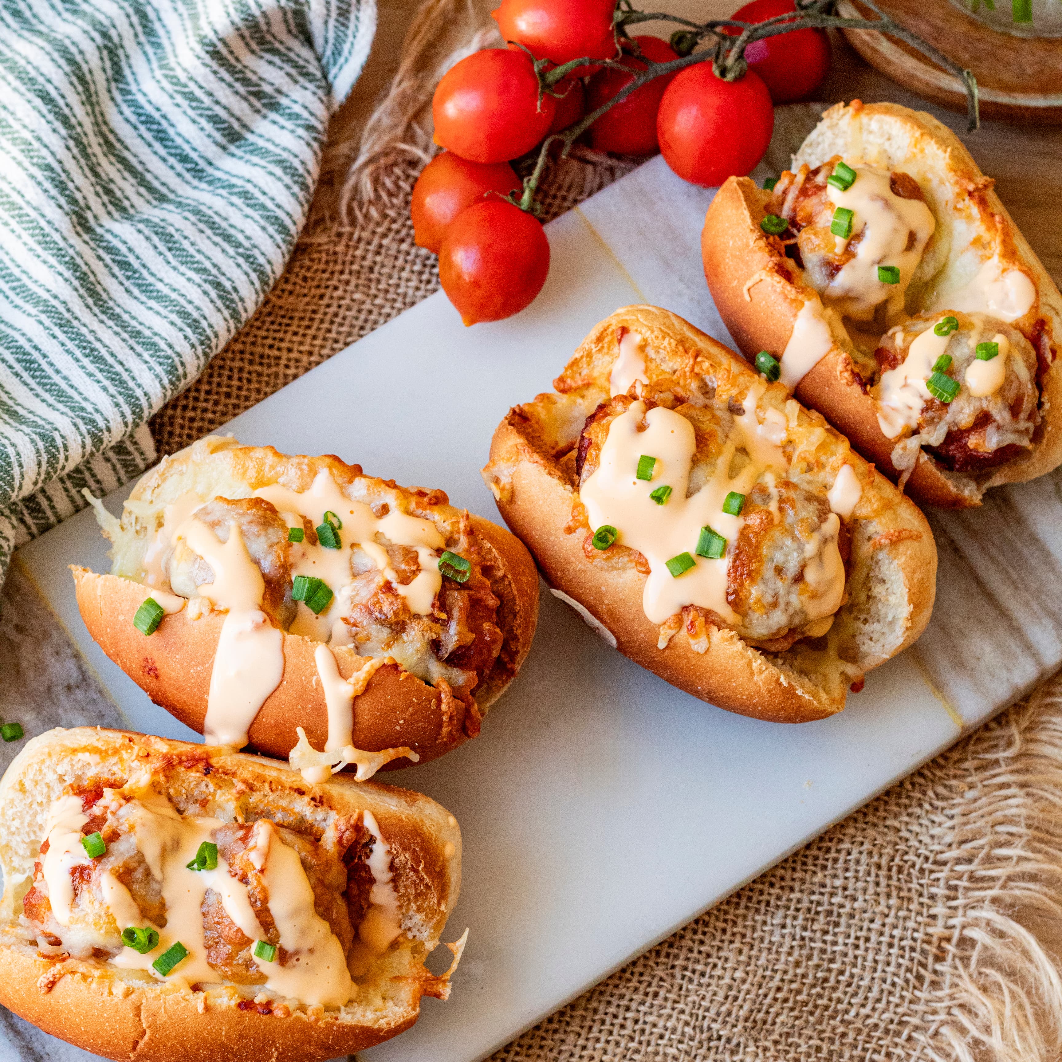 Brioches rellenos de albóndiga en Olla GM