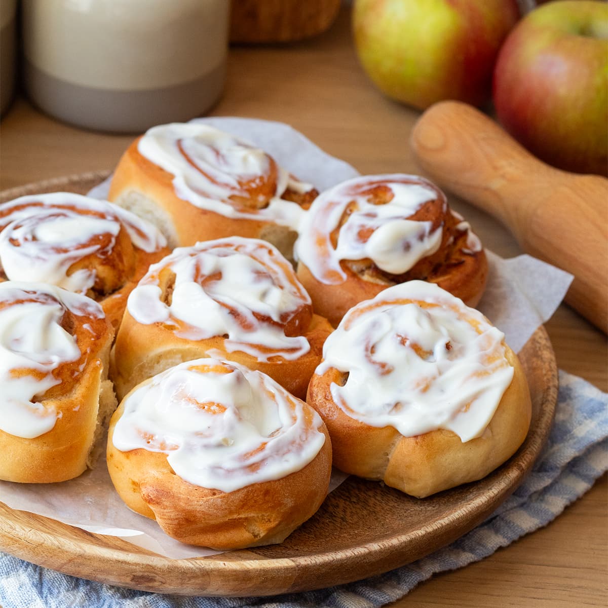 Cinamon Rolls de manzana en Mambo y Cecofry