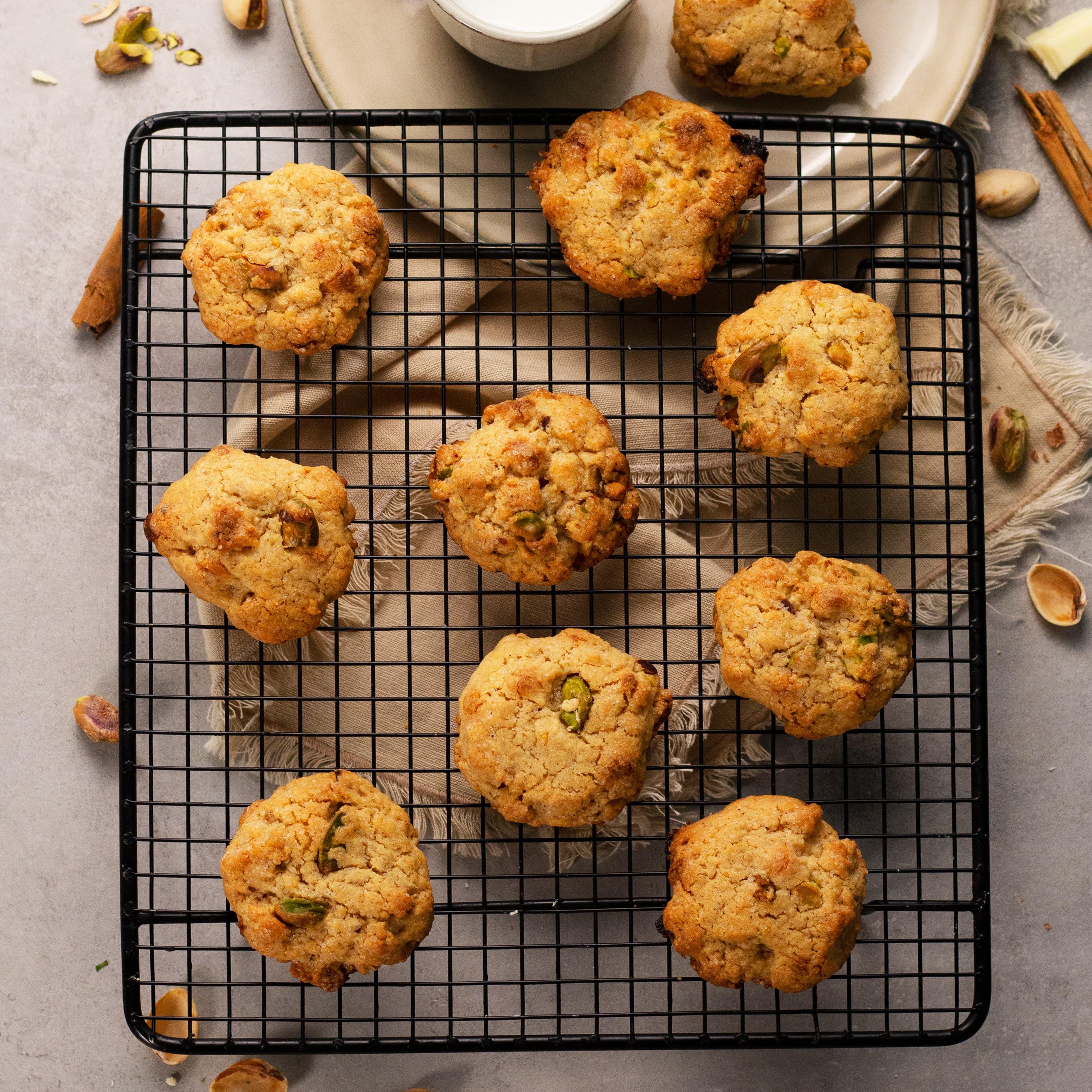 Galletas de chocolate blanco y pistachos