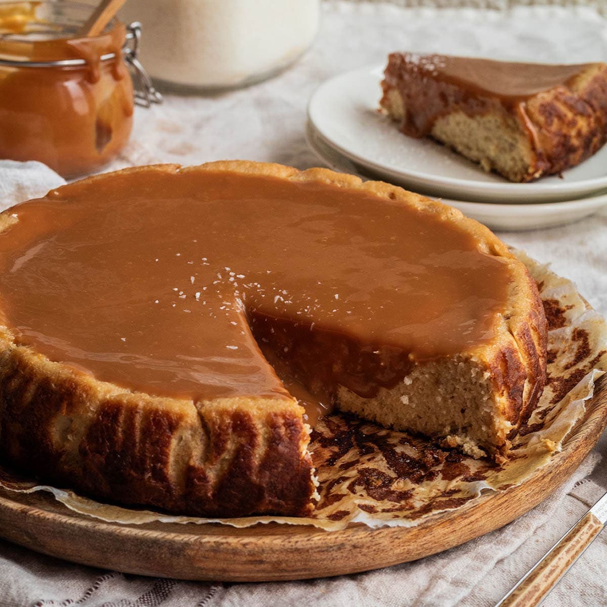 Pastel de coco y plátano en Ollas GM