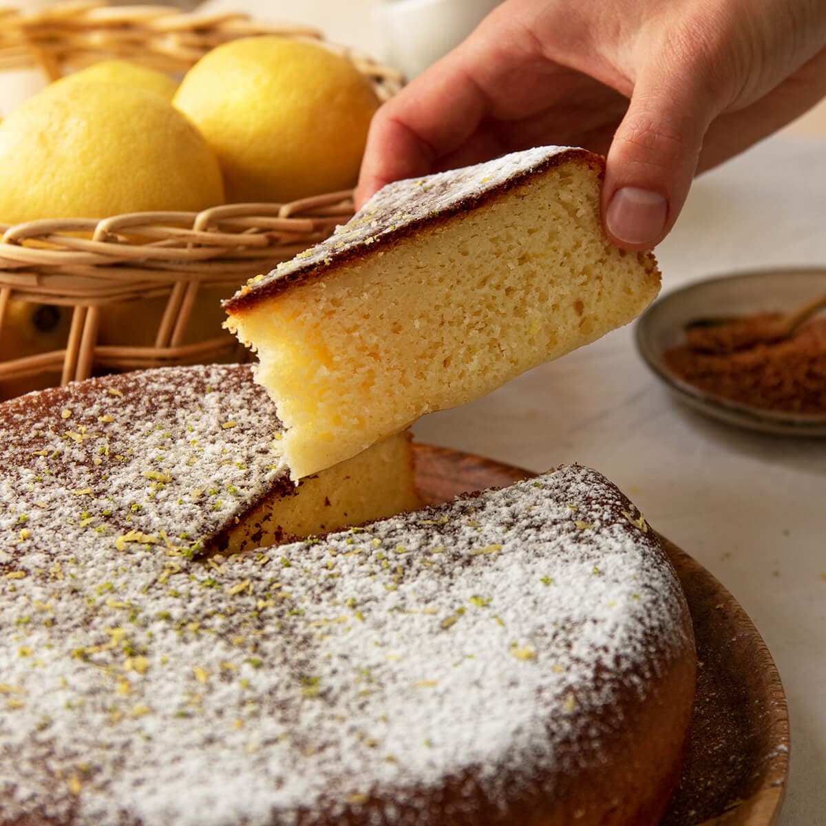 Bizcocho de limón y leche condensada en Ollas GM