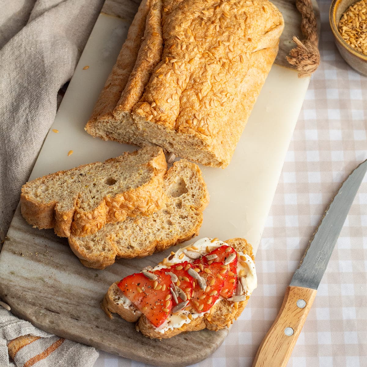 Pan sin gluten con 2 ingredientes en Mambo