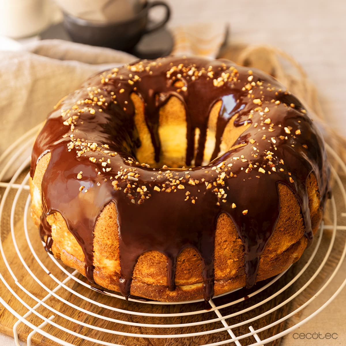 Bundt cake relleno con pepitas de chocolate en Mambo
