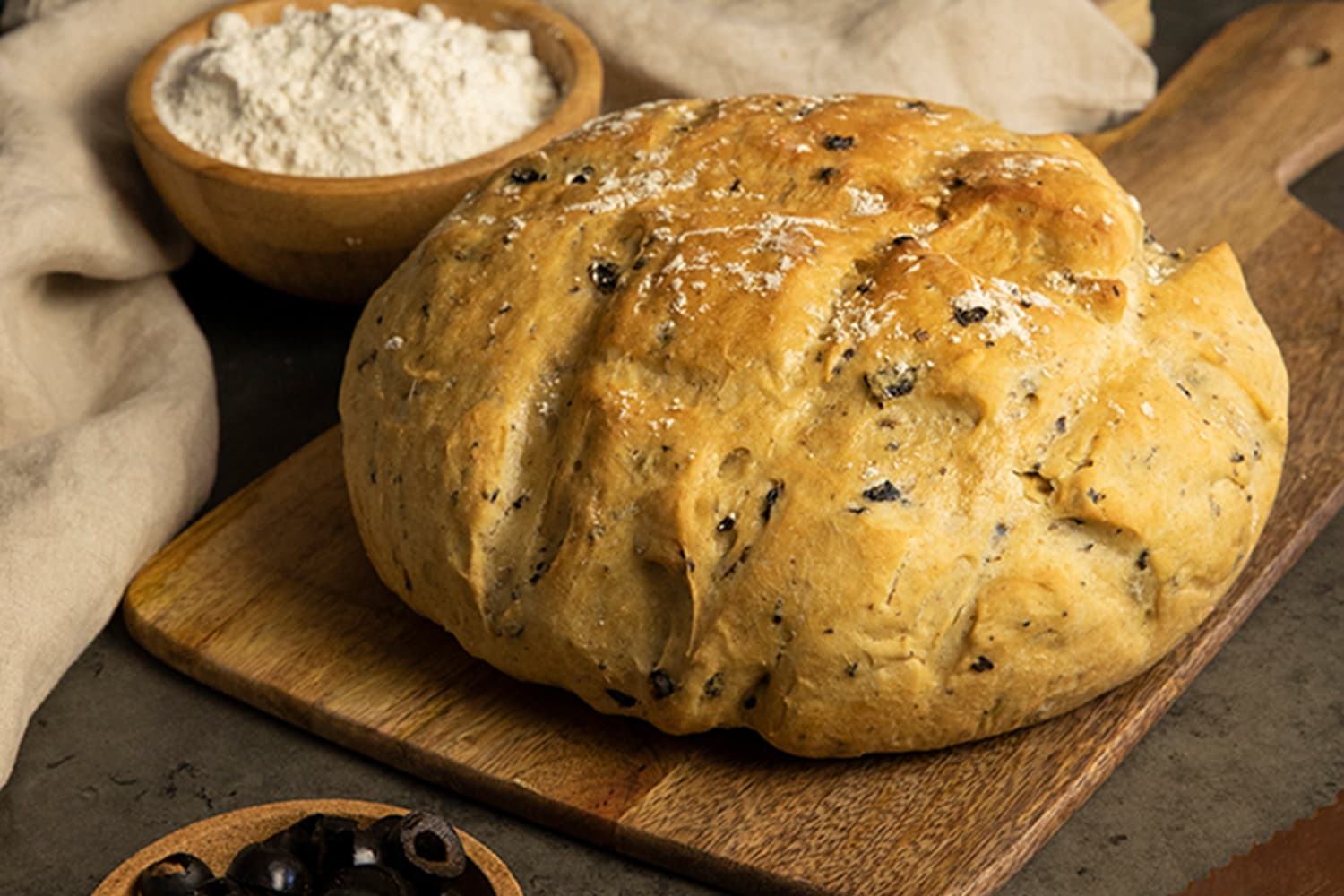 Pan de aceitunas