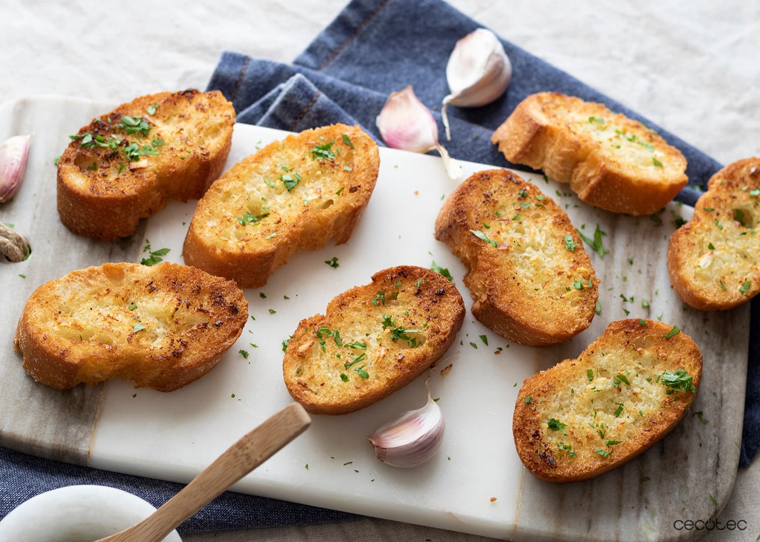 Pan de ajo