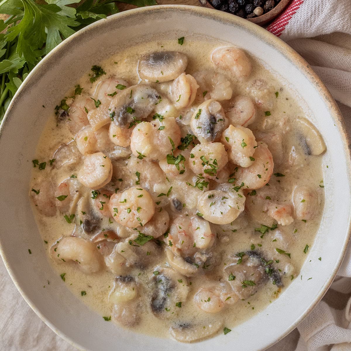 Gambitas en salsa de coco en Mambo