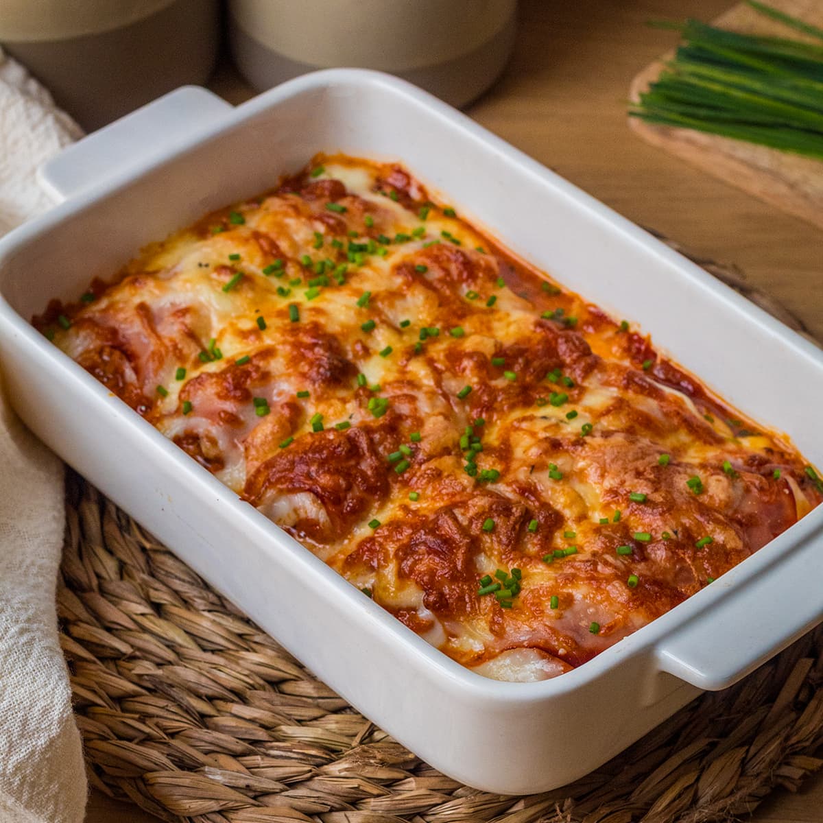 Canelones de jamón york y queso rellenos de atún en Cecofry