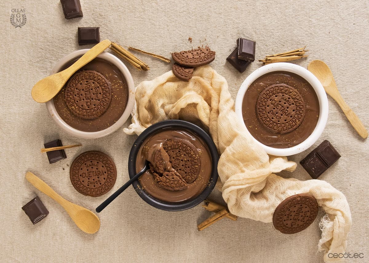 Natillas de chocolate en Ollas GM