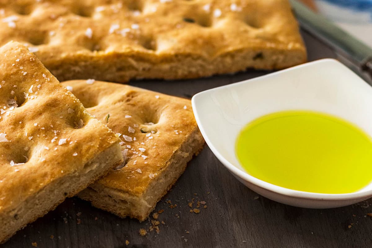 Focaccia de parmesano y romero en Mambo