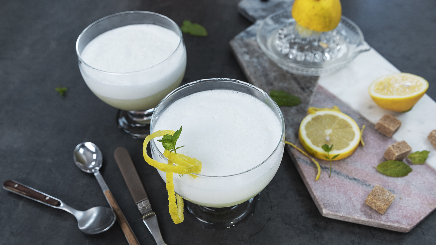 Cómo hacer sorbete de limón con 3 ingredientes