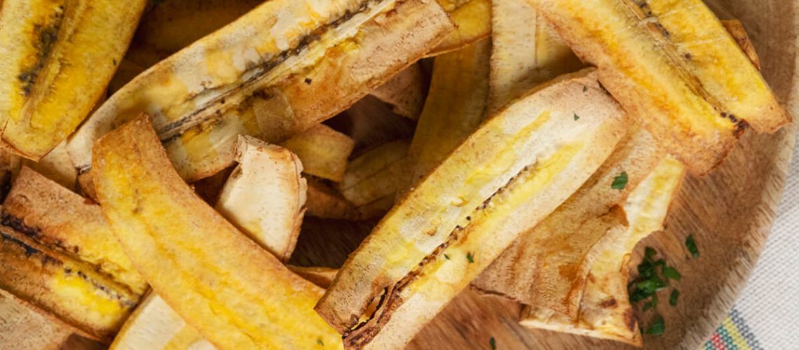 Chips de plátano macho en Cecofry - Recetas Cecotec Mambo · Cecofry