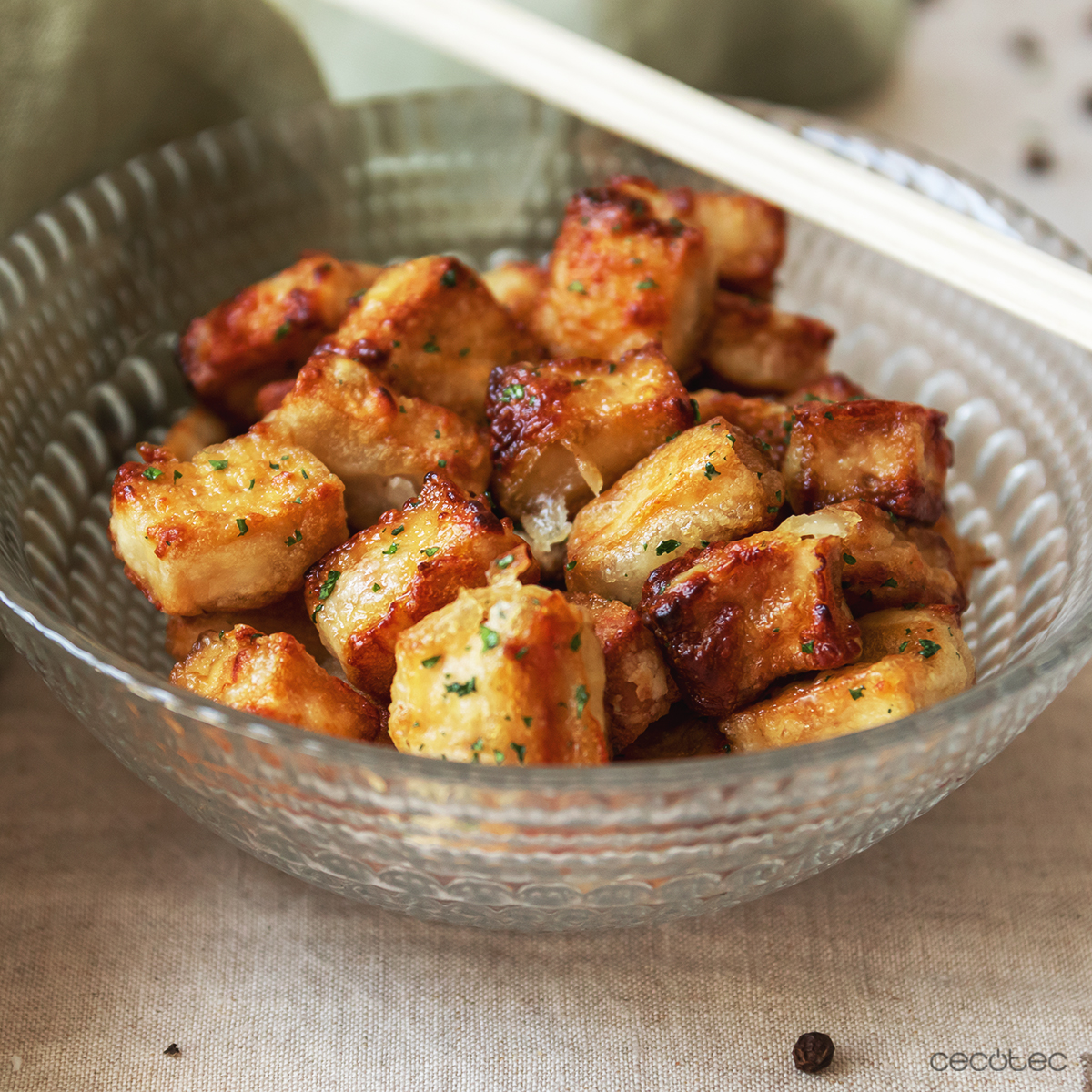 Tofu crujiente en Cecofry - Recetas Cecotec Mambo · Cecofry