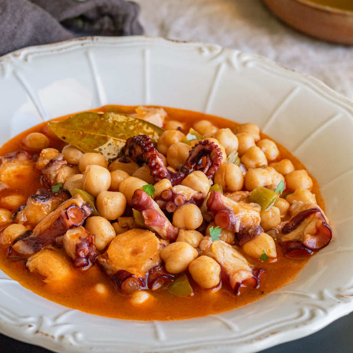 Garbanzos con pulpo en Olla GM Recetas Cecotec Mambo · Cecofry